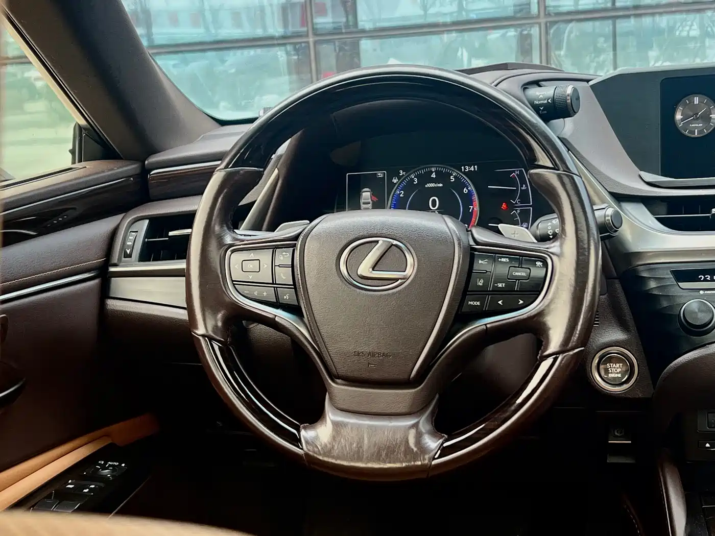 Lexus ES 2018 200 Luxury Edition China V фото 9