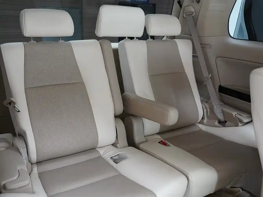 Toyota Alphard 2012 3.5L Premium Edition фото 26