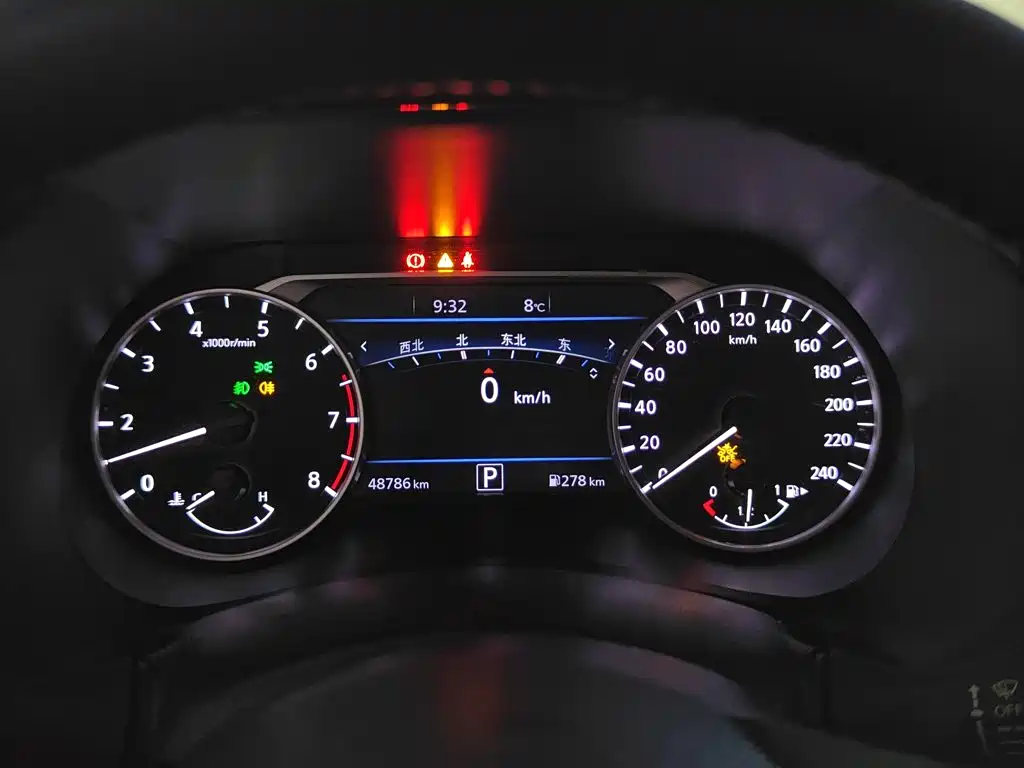 Фото 4 - Nissan Sylphy