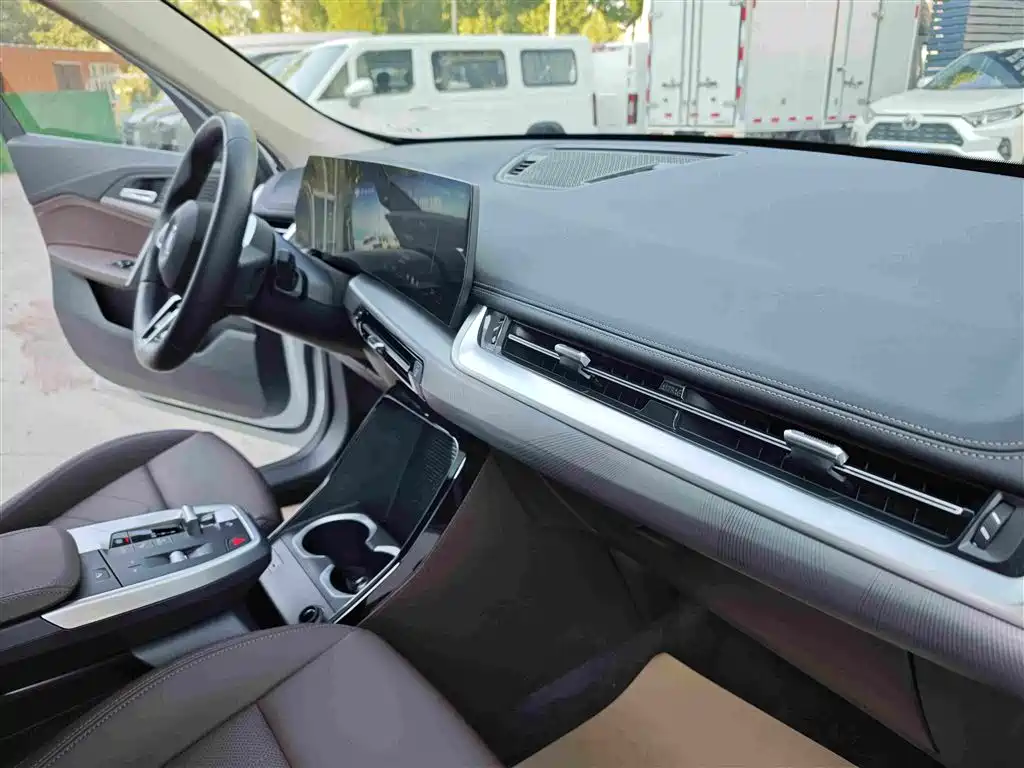 BMW iX1 2025 2023 eDrive25L M Sport Package