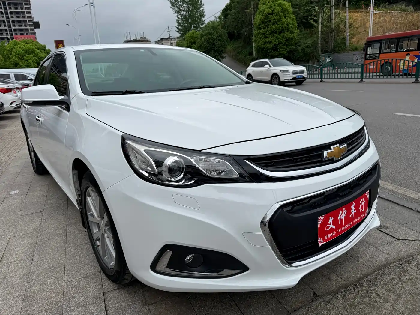 Chevrolet Malibu 2018 530T Automatic Luxury Edition фото 3