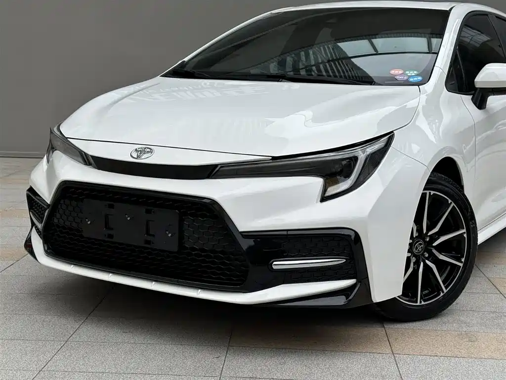 Toyota Levin 2024 185T CVT Sport Edition фото 19