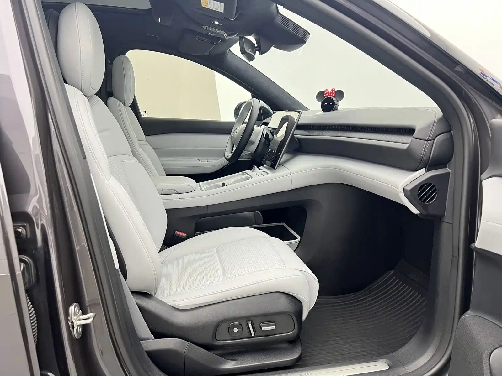 Фото 9 - NIO ES6