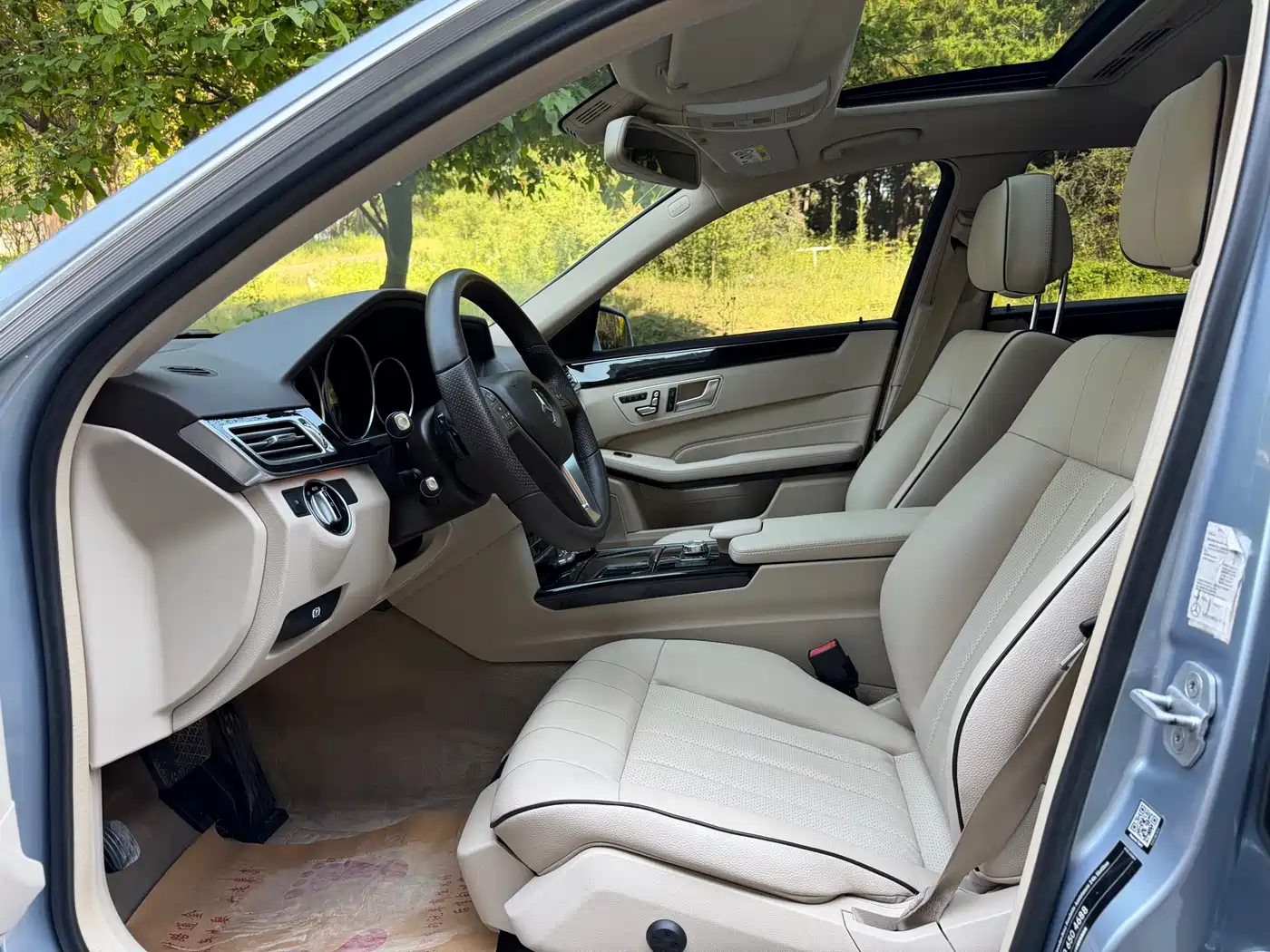 Mercedes-Benz E-Class 2015 E 260 L Sport фото 5