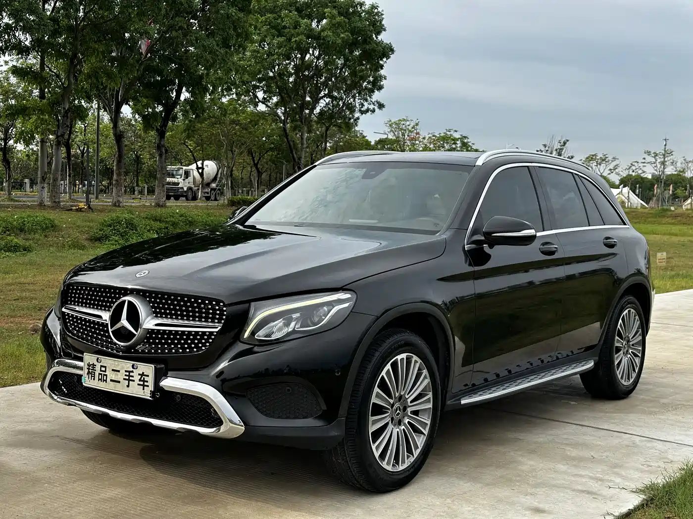 Mercedes-Benz GLC 2017 GLC 200 4MATIC