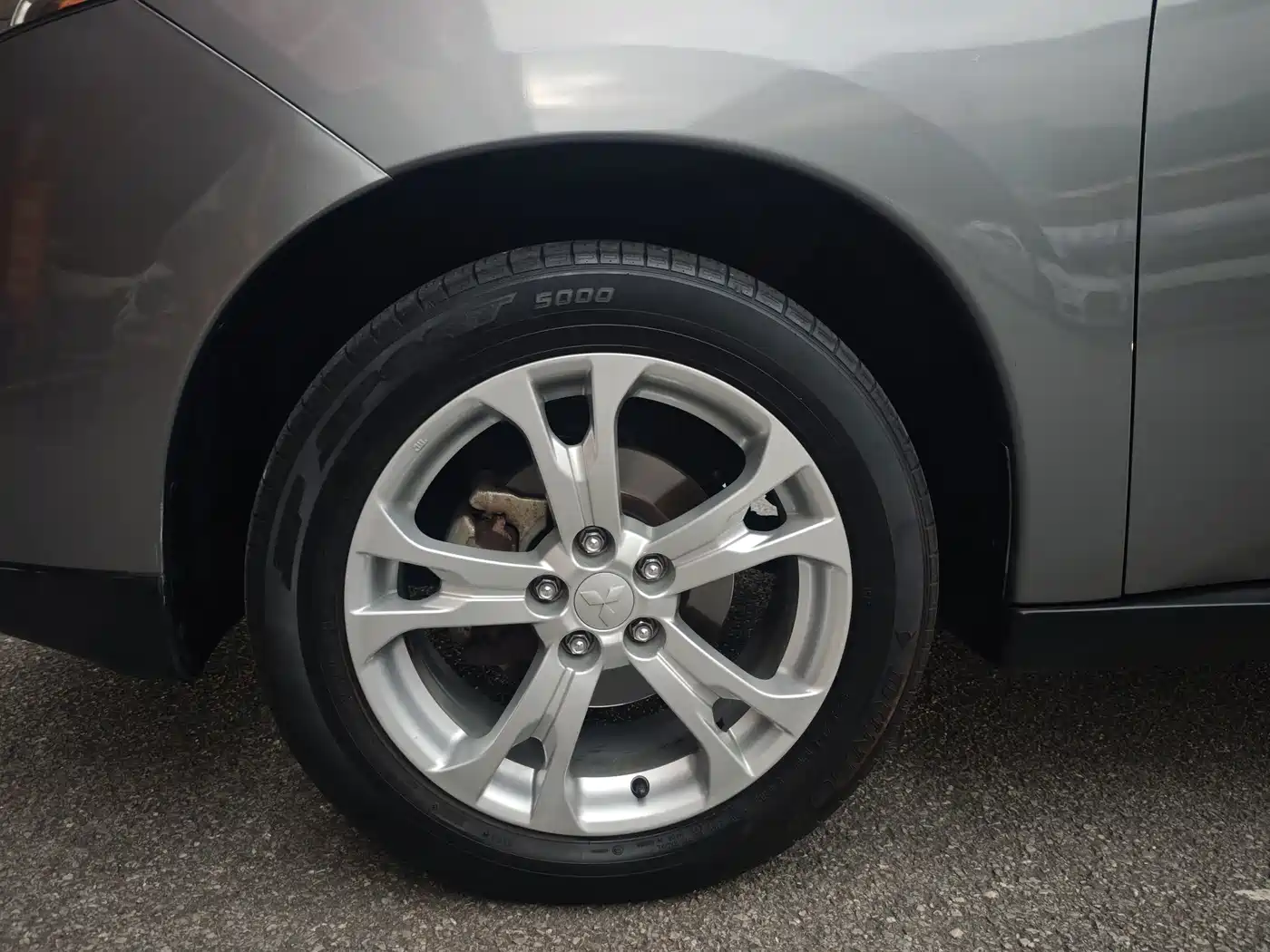 Mitsubishi Outlander (Import) 2014 2014 2.4L 4WD Luxury Value Edition 5-seater