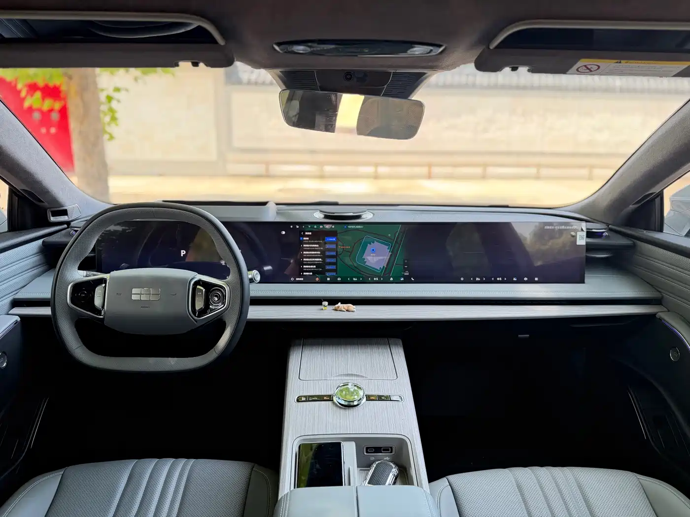 Geely Galaxy Galaxy E8 2025 2024 665km RWD Starship Voyager Edition