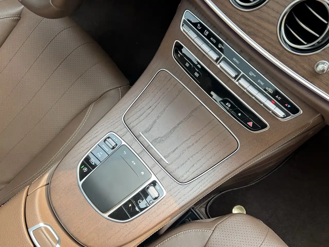 Mercedes-Benz E-Class 2023 Facelift E 300 L Fashion фото 11