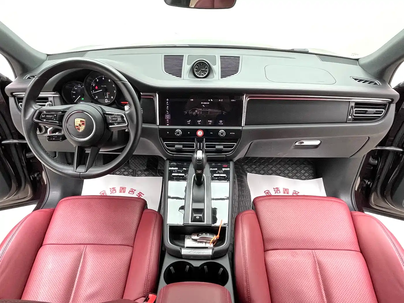 Porsche Macan 2023 Macan 2.0T фото 14