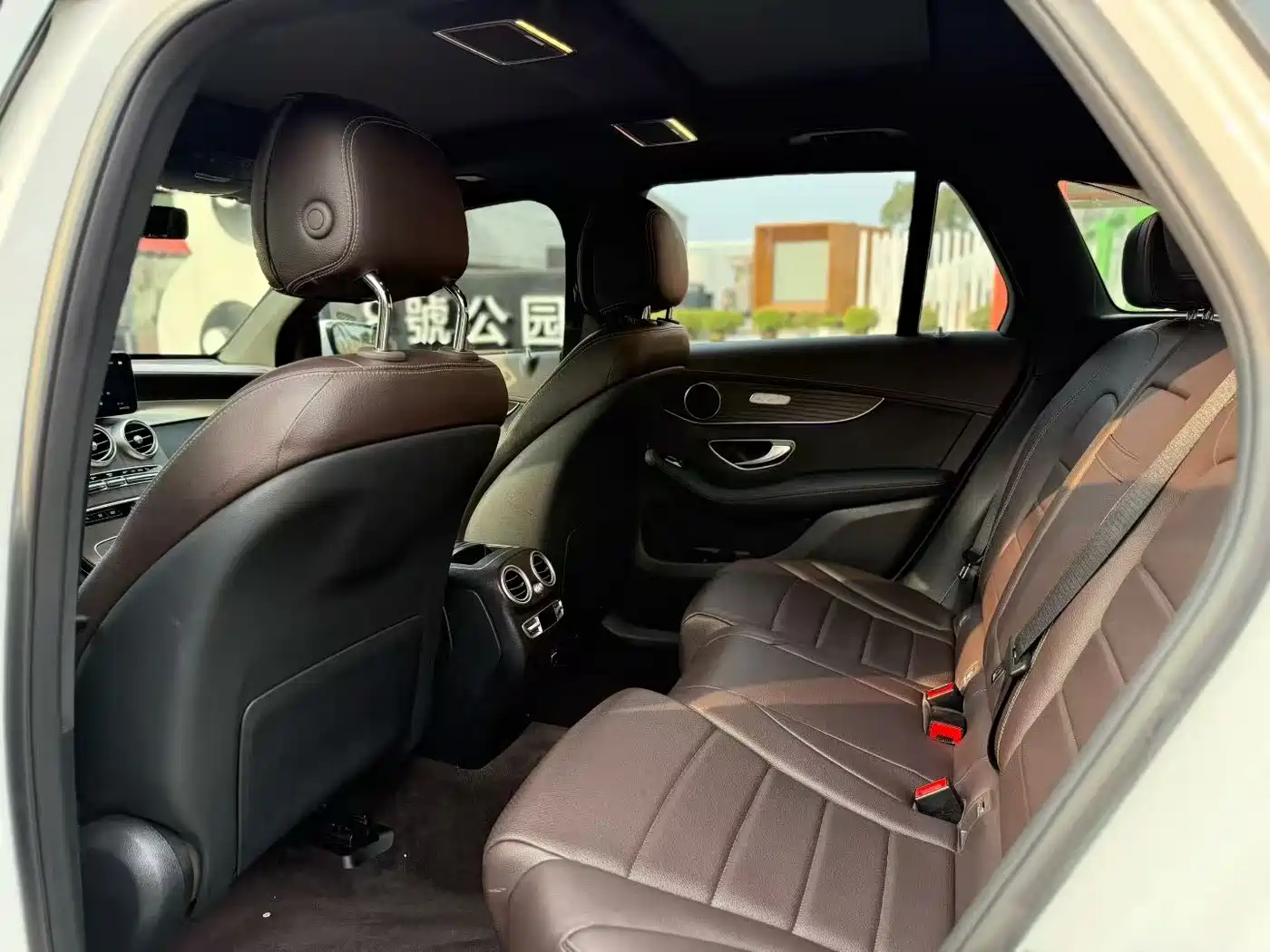 Mercedes-Benz GLC 2022 Model GLC 300 L 4MATIC Dynamic Edition фото 6