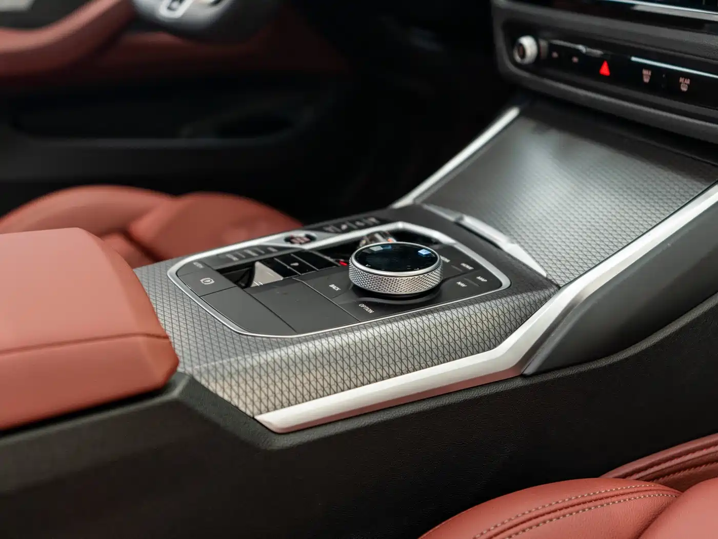 BMW 4 Series 2024 430i M Sport Shadow Edition фото 14