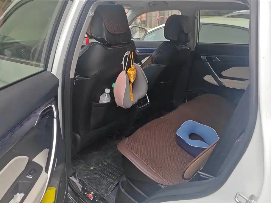 GEELY AUTOMOBILE BOYUE