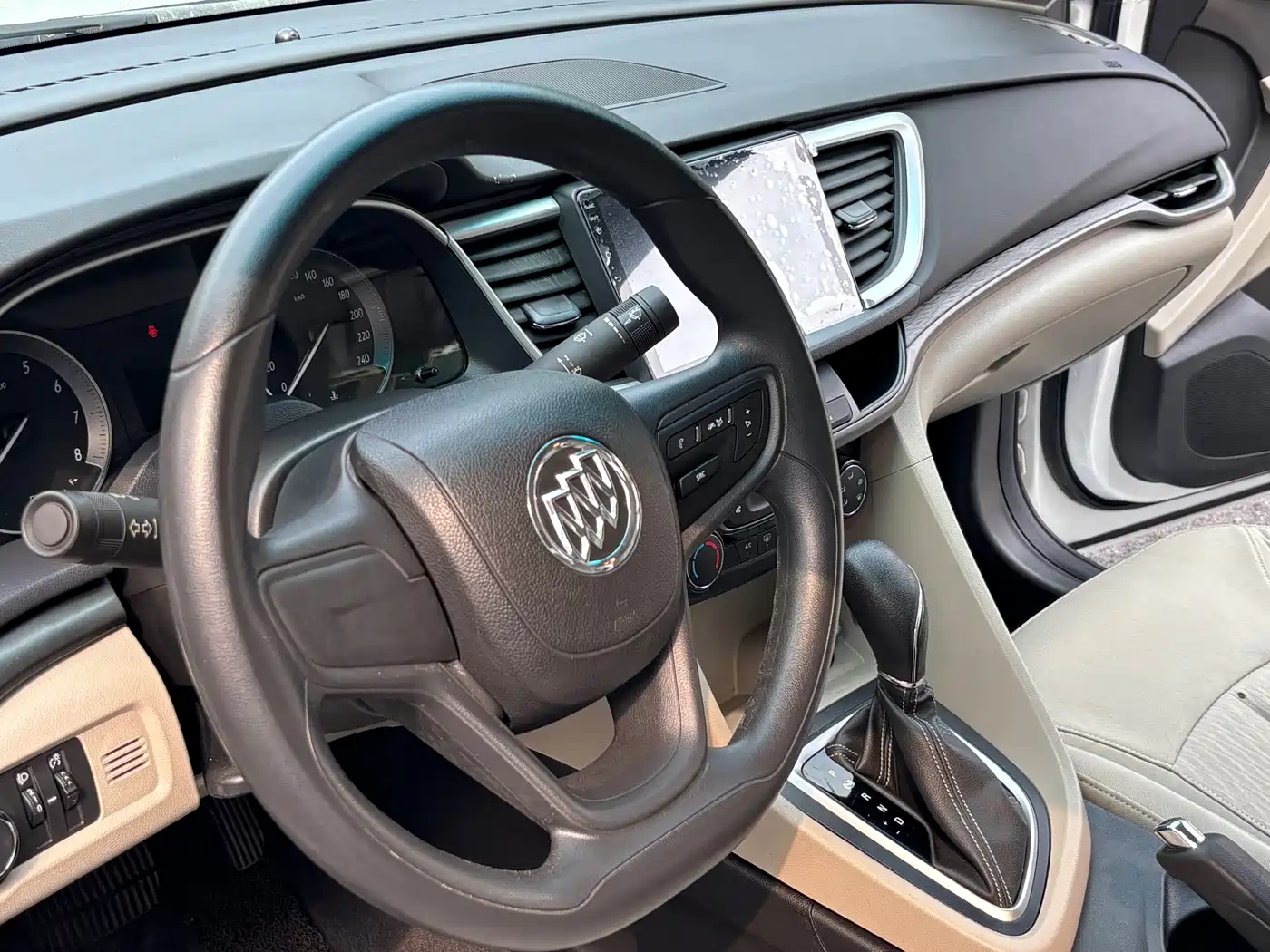 Buick Excelle 2018 15T DCT Progressive (China V) фото 9