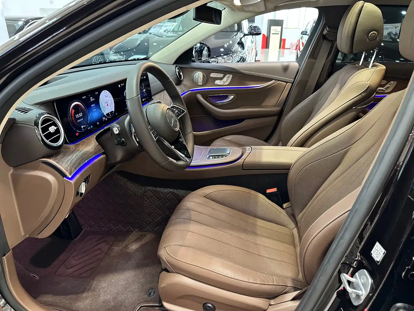 MERCEDES-BENZ E CLASS