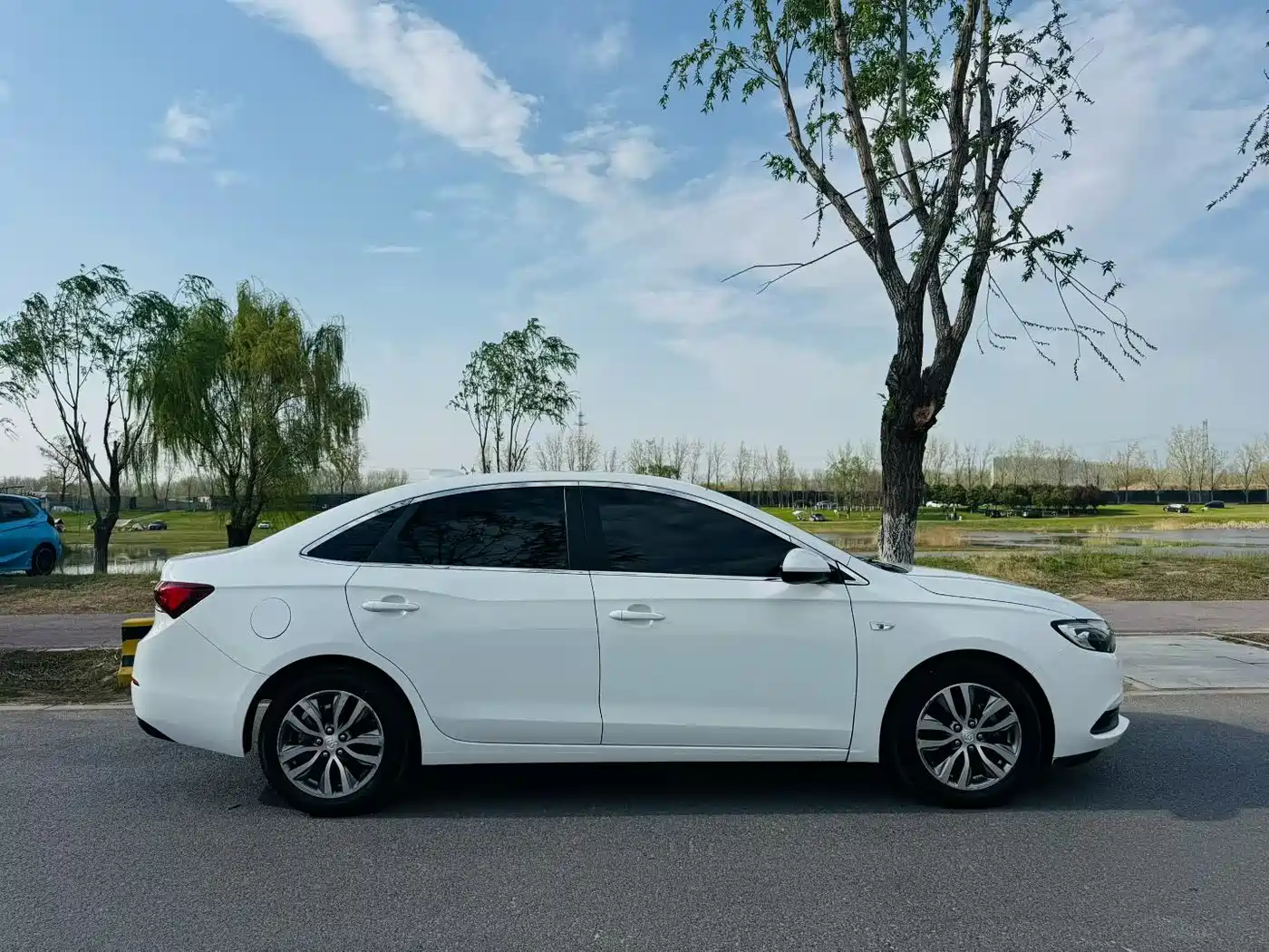 Buick Excelle 2018 18T Automatic Elite фото 9