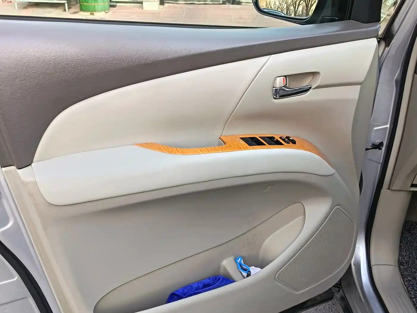 Toyota Previa 2007 3.5L 7-Seater Luxury фото 17