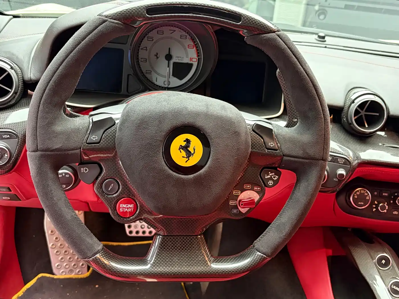 Ferrari F12berlinetta 2014 2013 6.3L Standard