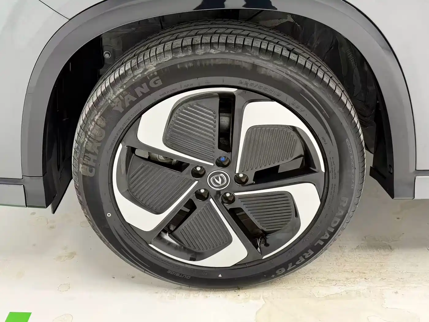 Changan CS75 PLUS iDD 2026 2023 Smart Electric iDD Intelligent Leader Model