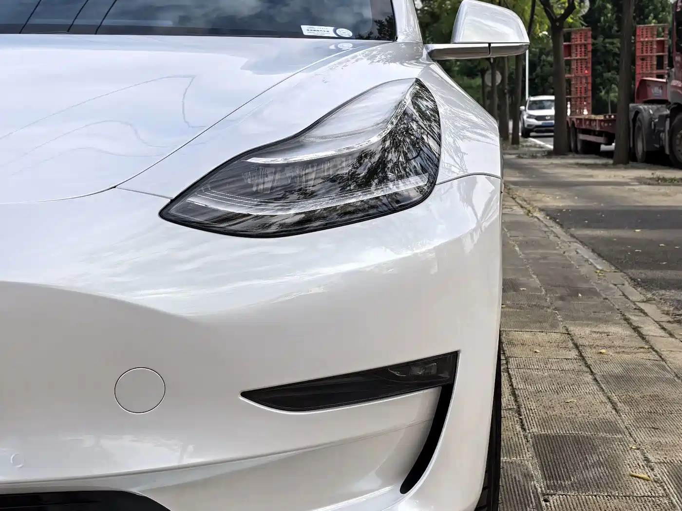 Photo 11 - Tesla Model 3