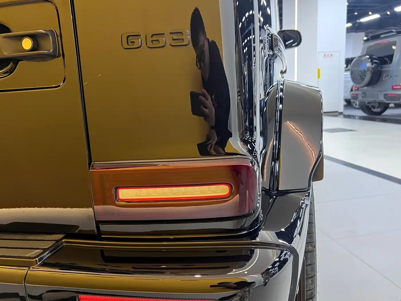 Mercedes-Benz G-Class AMG 2019 Facelift AMG G 63 фото 27