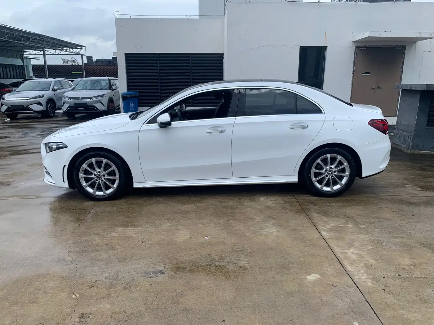 Mercedes-Benz A-Class 2021 A 200 L Sport Sedan Fashion Edition фото 15