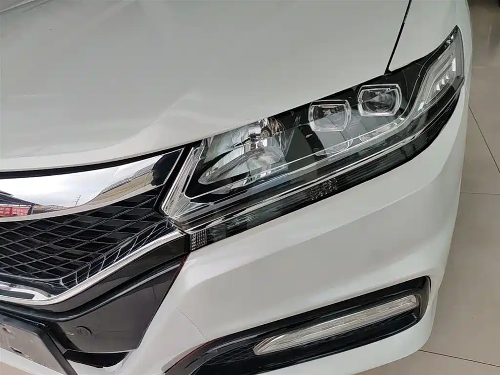 Honda Spirior 2015 2015 2.0L Premium Edition