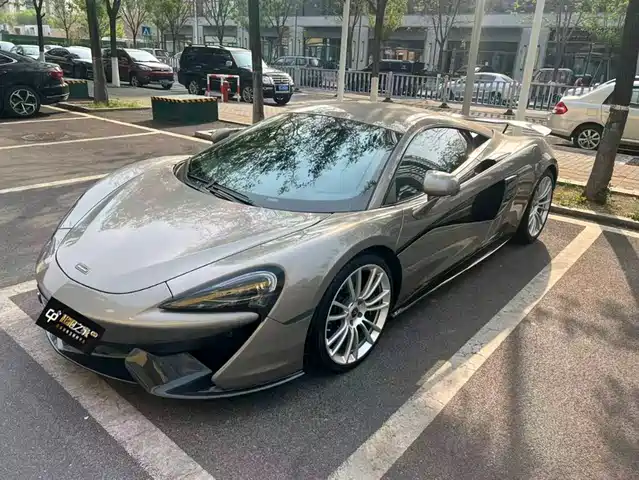 MCLAREN 570