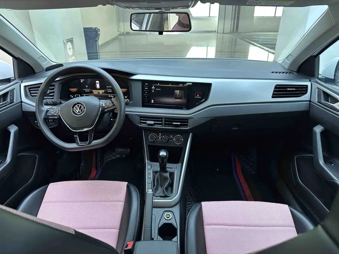 Volkswagen Polo 2023 2023 Plus 1.5L Automatic Panorama Enjoyment Edition