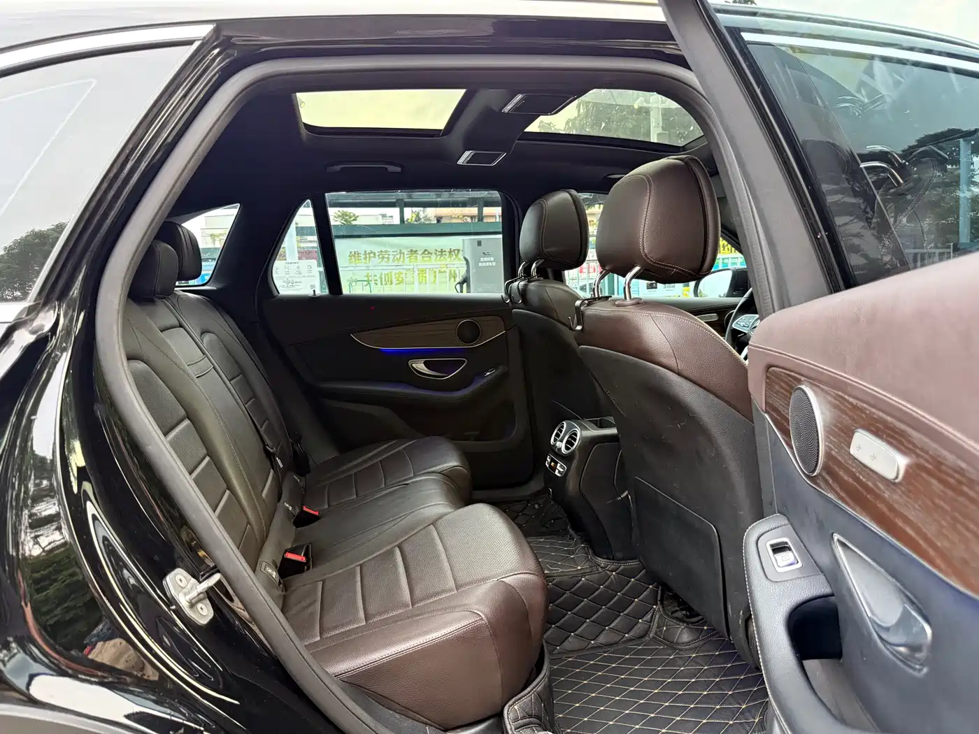 Mercedes-Benz GLC 2022 Model GLC 260 L 4MATIC Luxury Edition фото 26