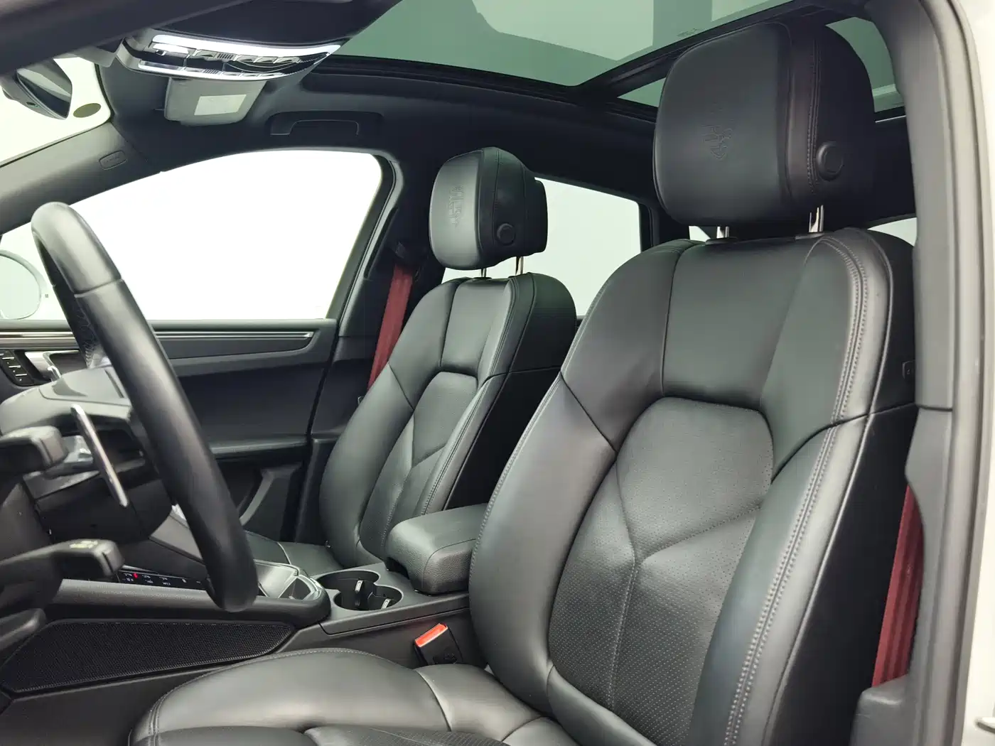 Porsche Macan 2023 Macan 2.0T фото 11