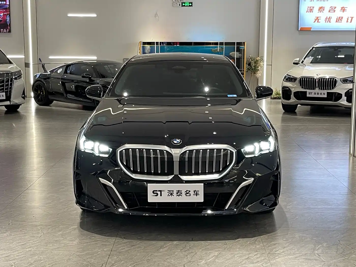 BMW 5-SERIES