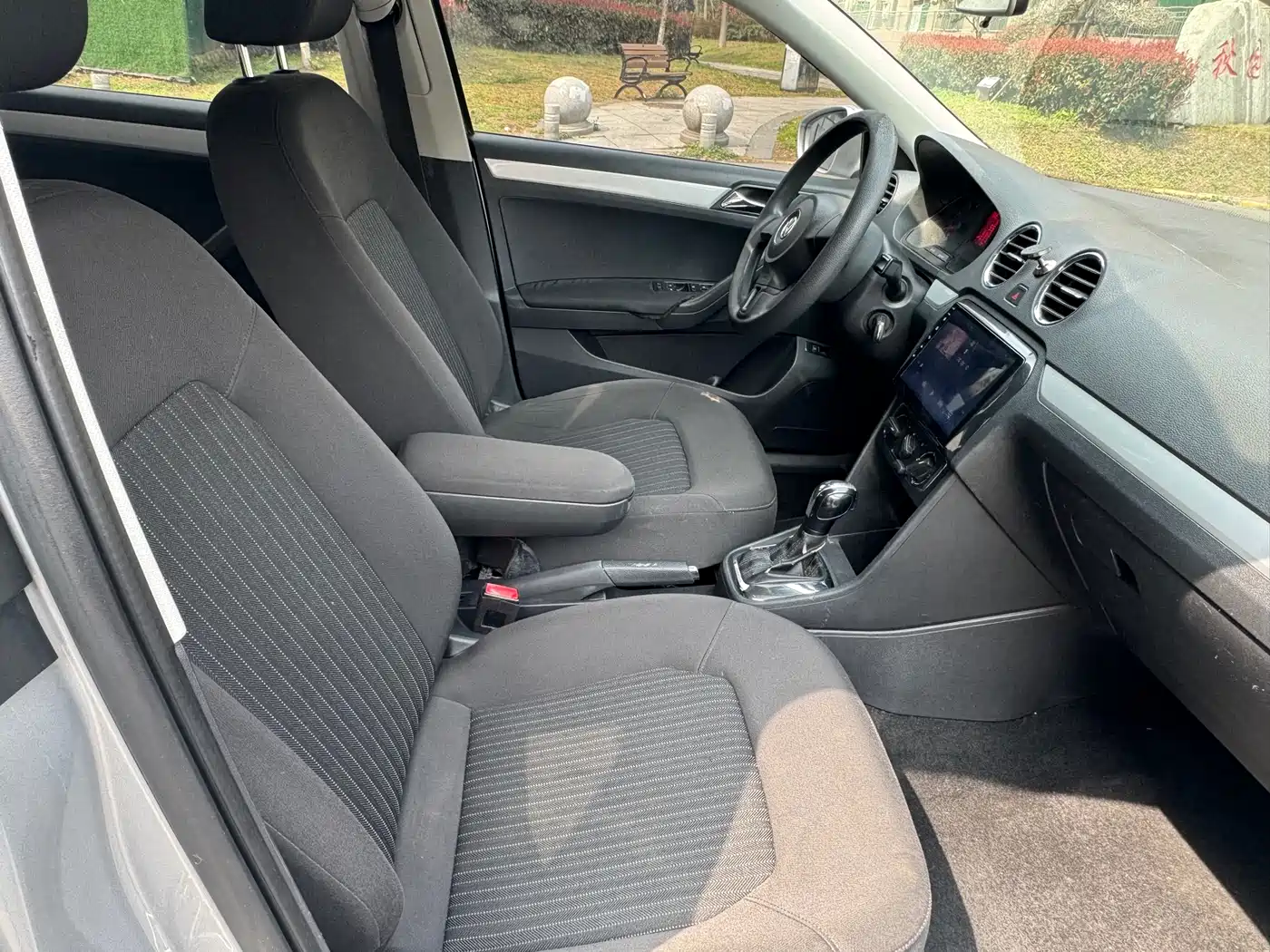 Volkswagen Jetta 2015 Value Edition 1.6L Automatic Comfort фото 7