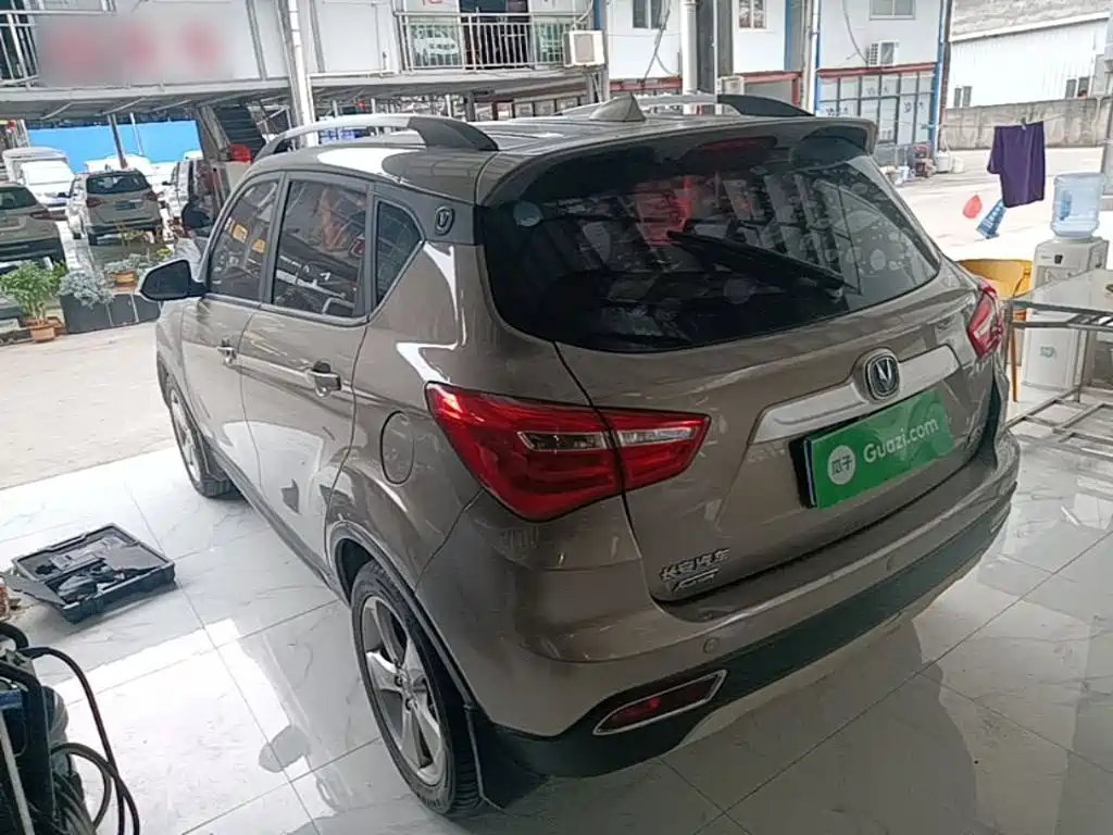 Фото 5 - Changan CS35