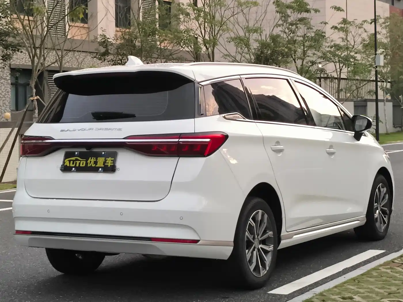BYD Song MAX 2021 2021 Upgrade 1.5T Automatic Luxury Edition 6-Seater