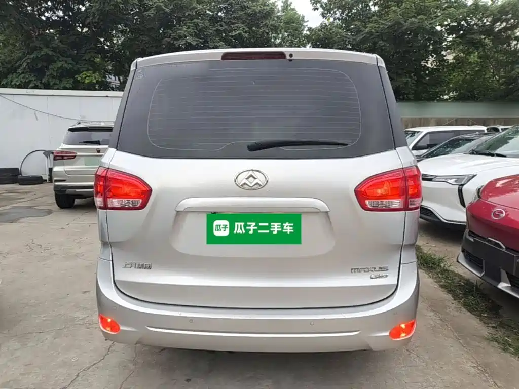 SAIC Maxus Maxus G10 2016 2014 Model Year 2.0T Auto Elite