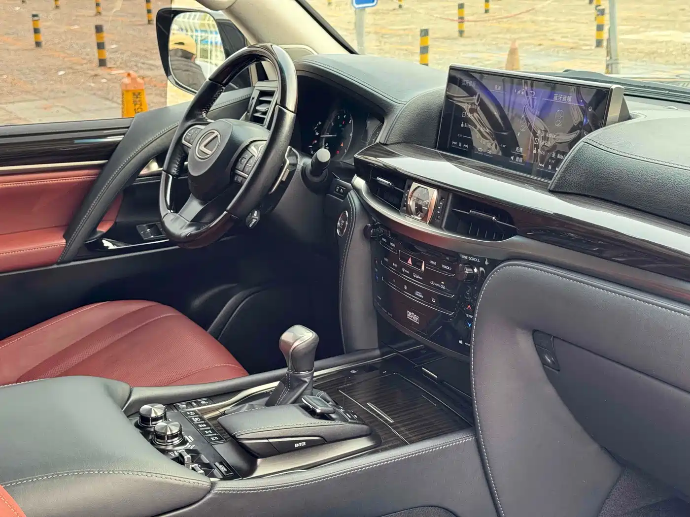 Lexus LX 2017 570 Prestige Luxury фото 5