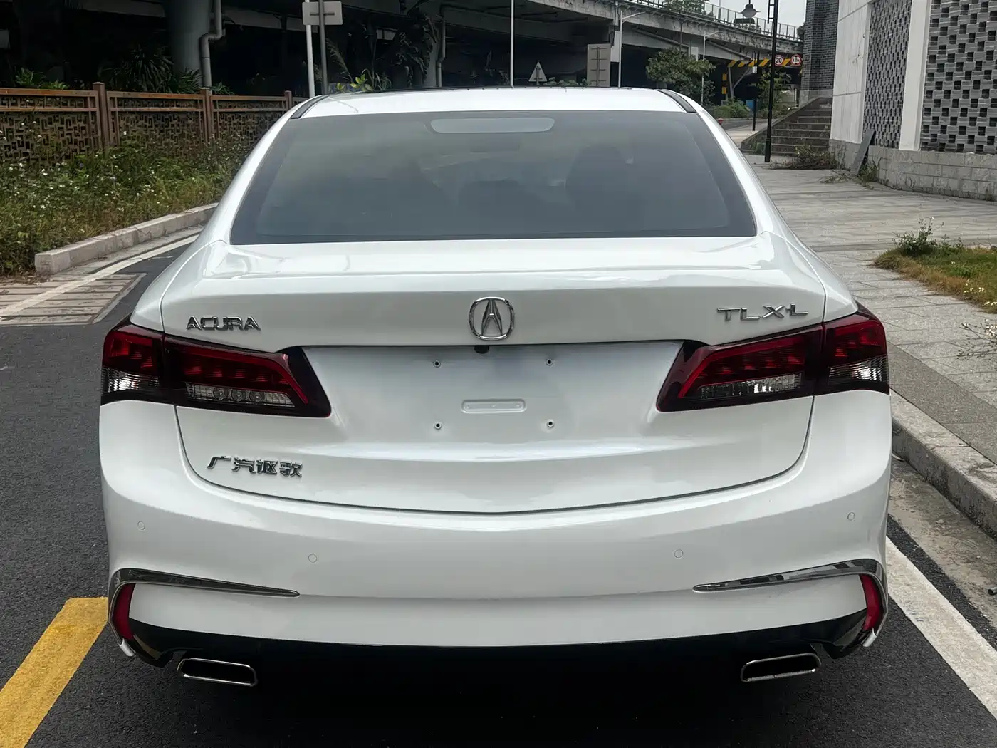 Acura TLX-L 2018 2.4L Joy Edition фото 13