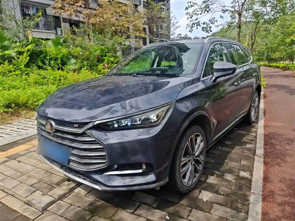 BYD TANG