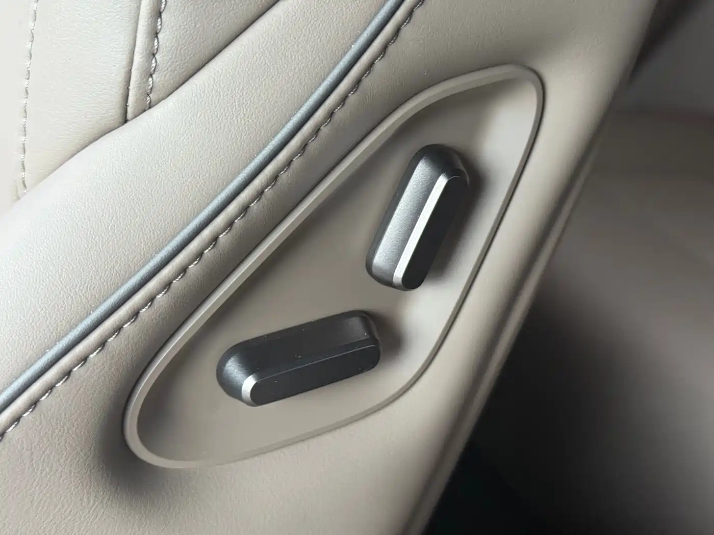 Photo 27 - Li Auto i6