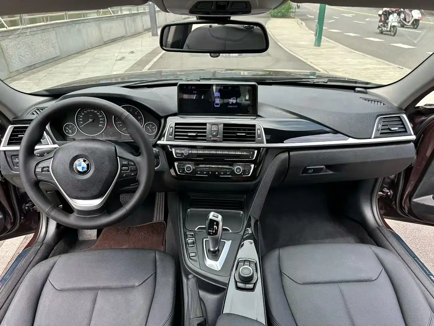 BMW 3 Series 2016 320Li Progressive фото 9