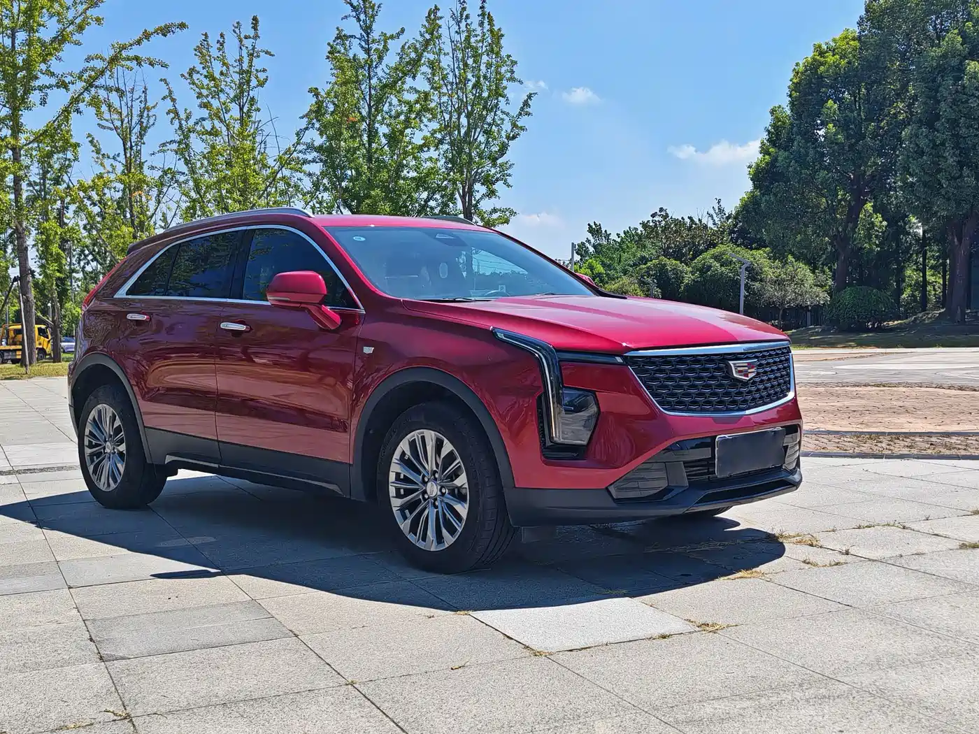 Cadillac XT4 2025 2024 28T 2WD Luxury