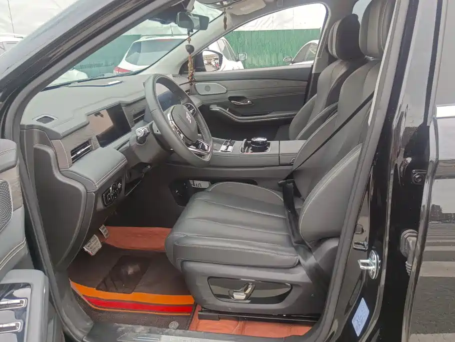 Jetour Shanhai L9 2025 2025 1.5TD 2DHT Luxury 6-Seater