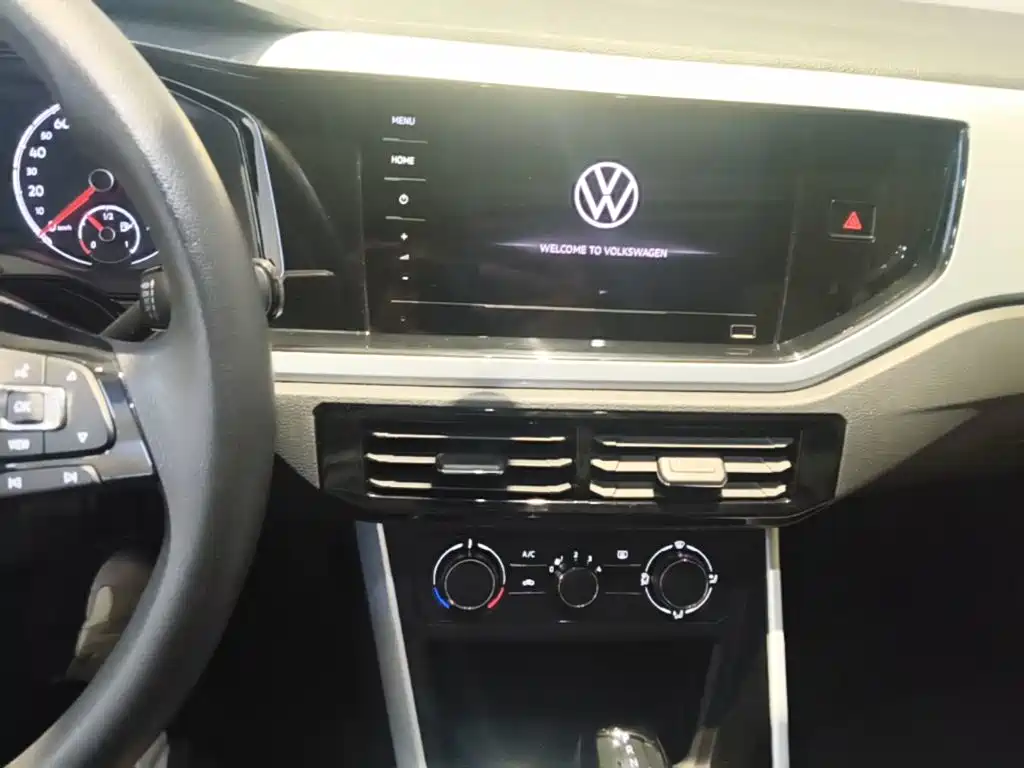 Volkswagen Polo 2022 2021 Plus 1.5L Automatic Colorful Tech Edition