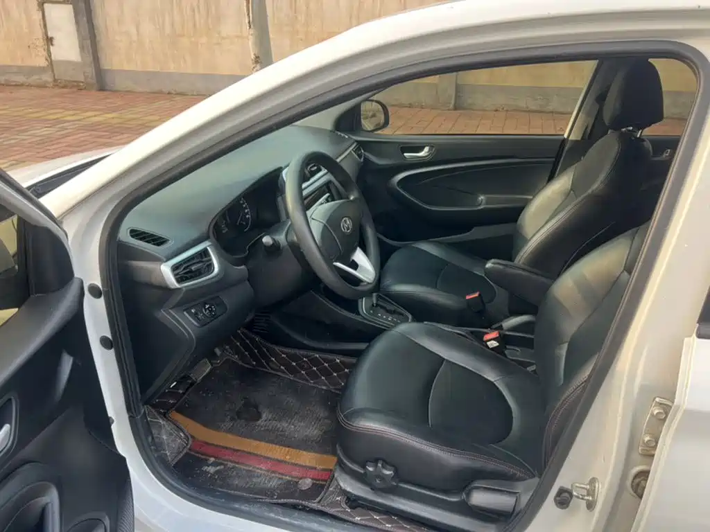 Hyundai Verna 2019 2017 1.4L Auto Jump Edition (China V)