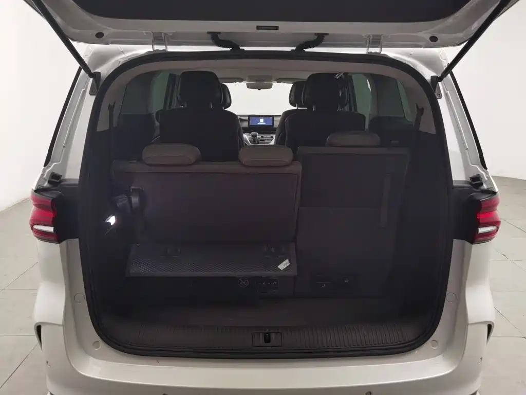 Roewe iMAX8, миниатюра 16