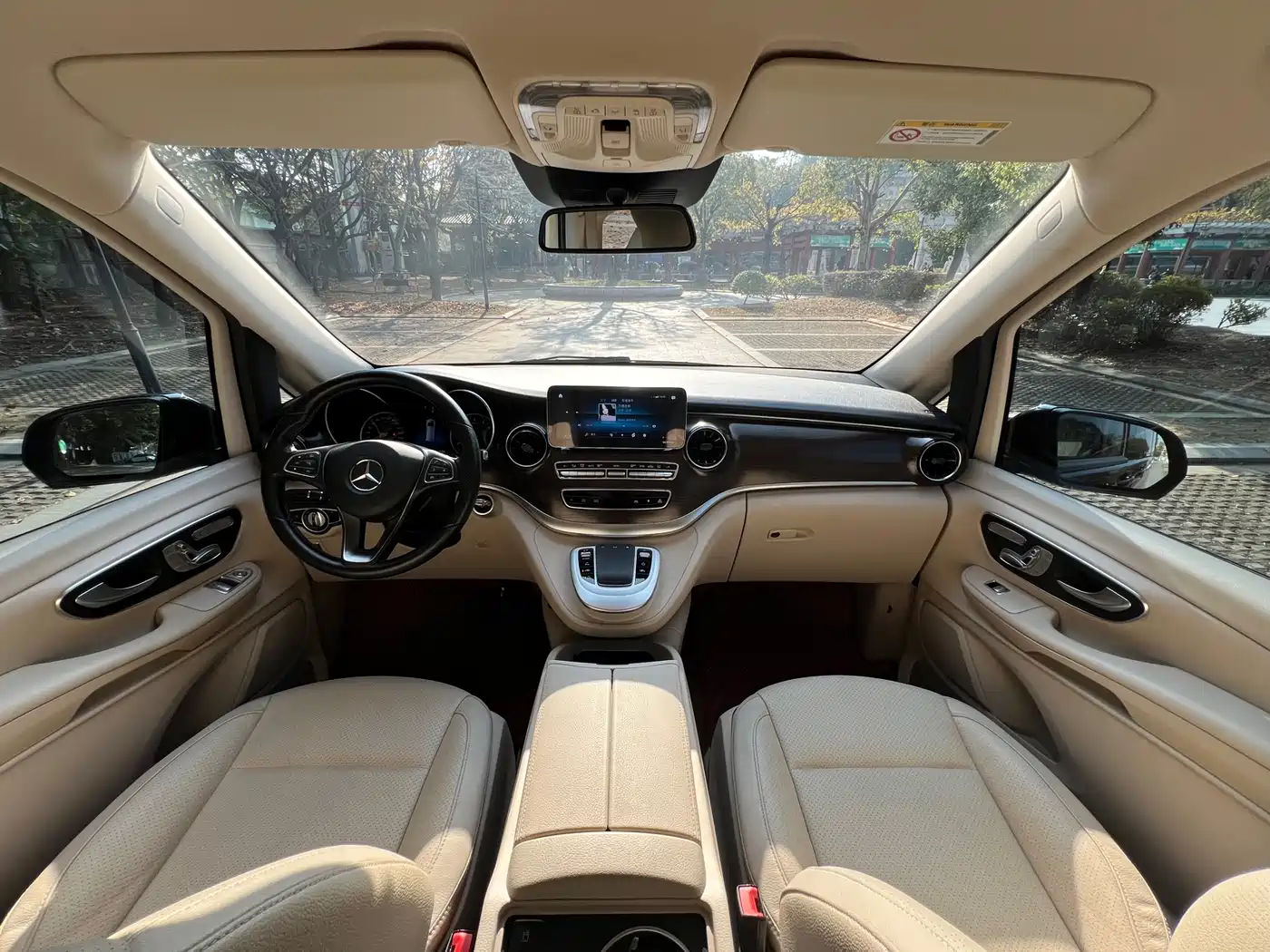 MERCEDES-BENZ V CLASS