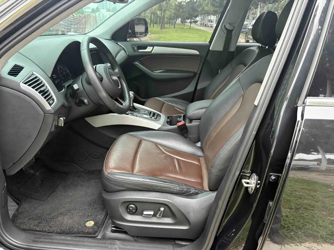 Фото 8 - Audi Q5