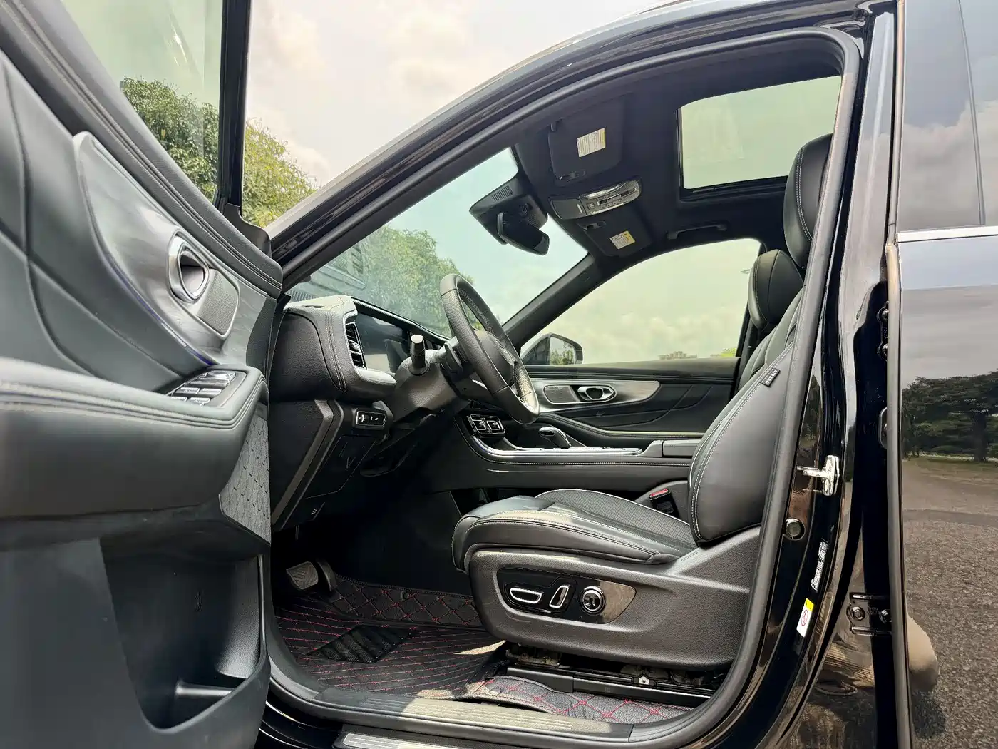 GAC Trumpchi Trumpchi GS8 2024 Navigator Series 2.0TGDI 4WD Luxury Smart Connect Edition фото 9