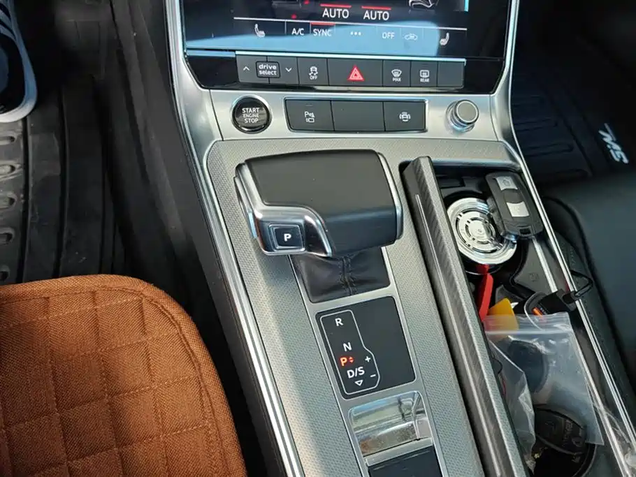 Audi A6L 2021 45 TFSI quattro Exclusive Elegance фото 16