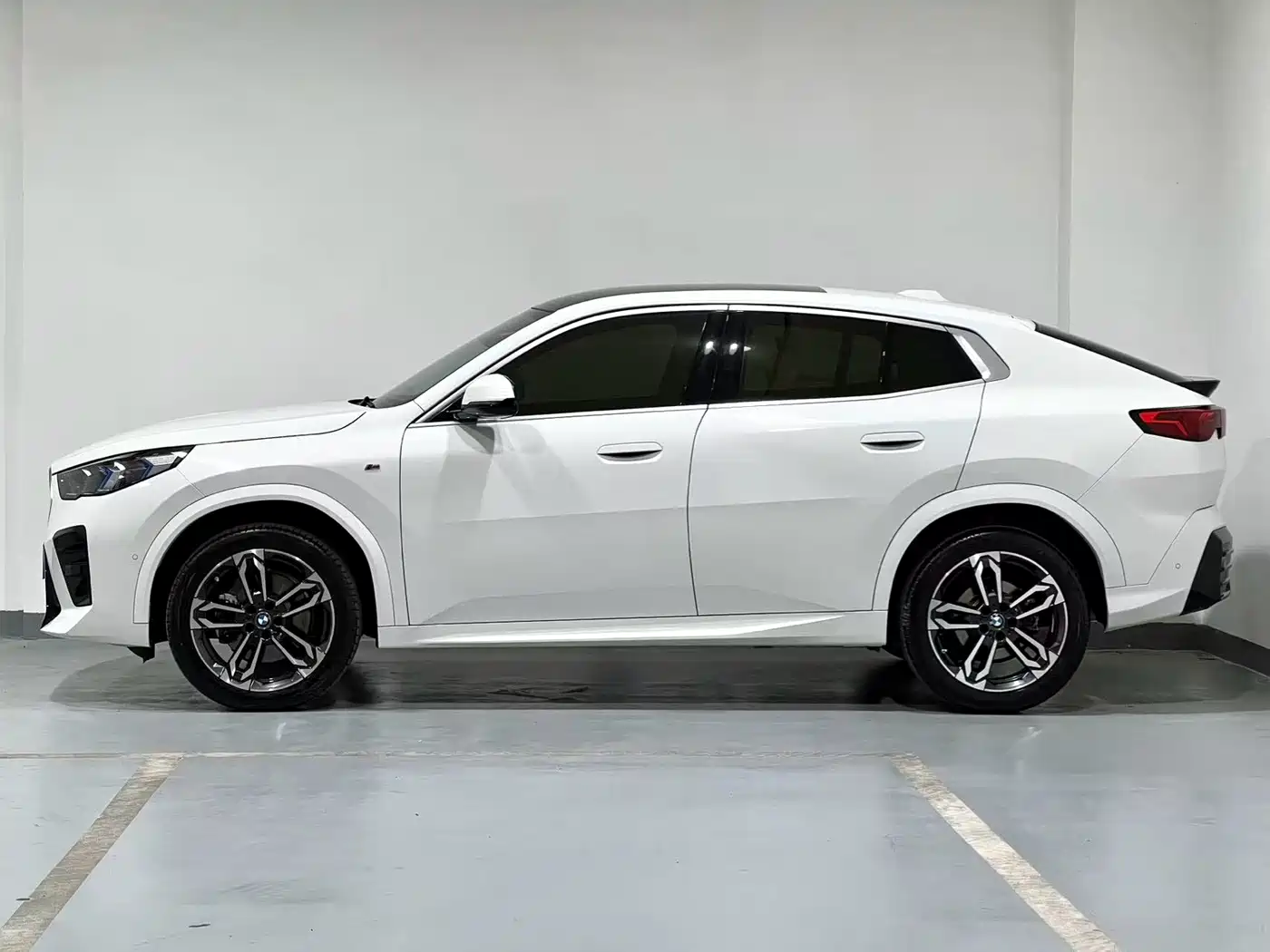 BMW X2 (Import) 2025 2024 sDrive25i M Sport Package